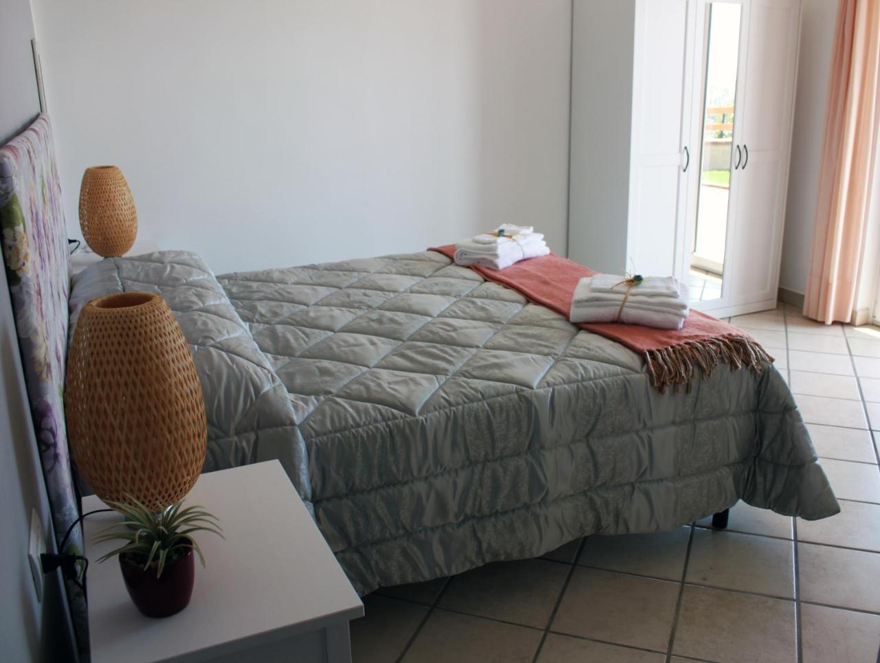 Bella Vista B&B Montecorvino Pugliano ภายนอก รูปภาพ